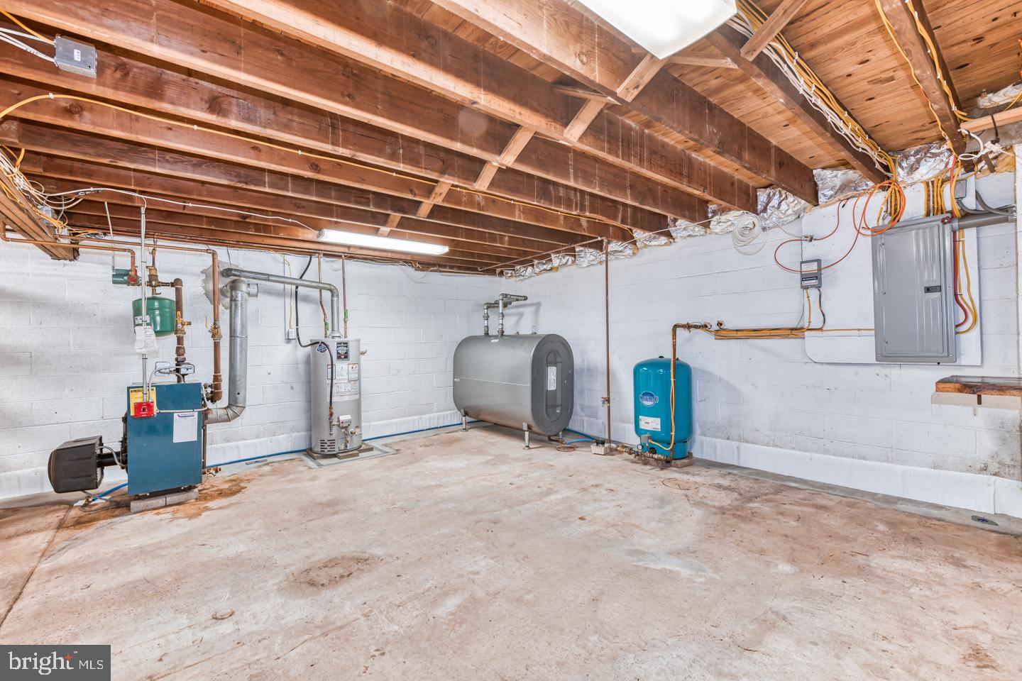 PABU2130604 Property Photo 21