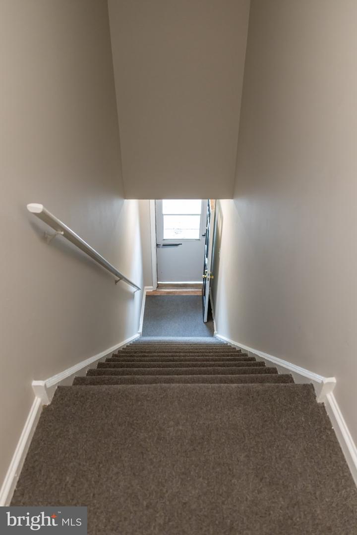 1108 Yardley Cmns Property Photo 2