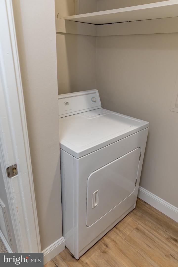 1108 Yardley Cmns Property Photo 14
