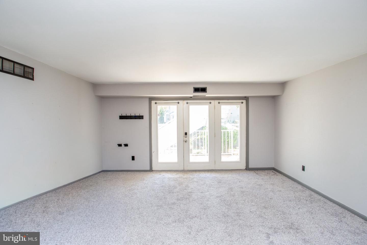 1603 Steamboat Sta Property Photo 5