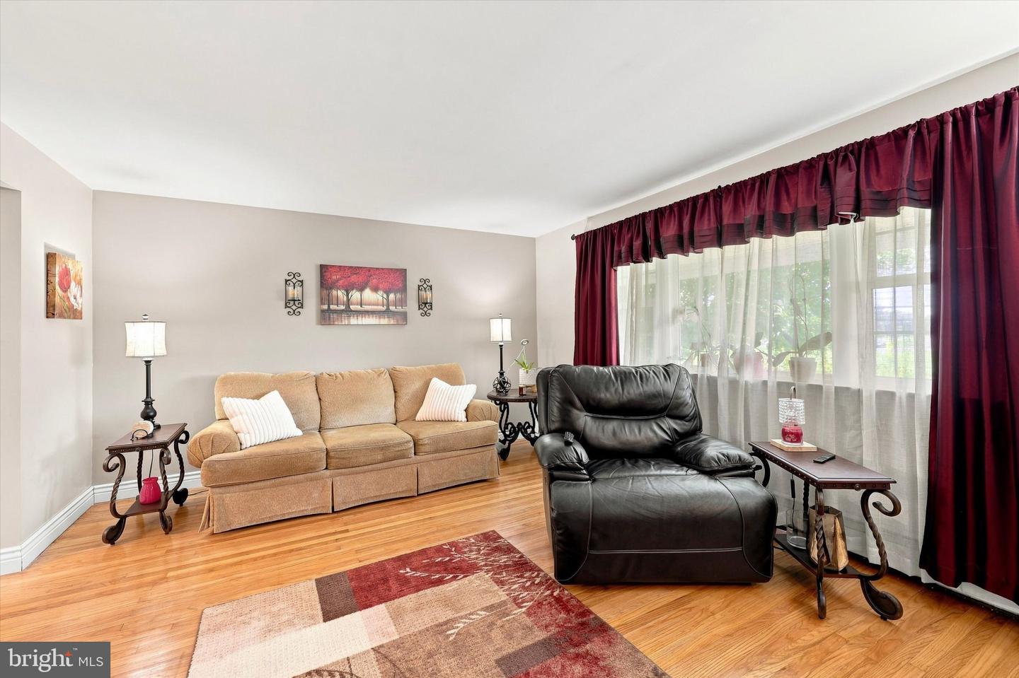 337 Middle Holland Property Photo 19