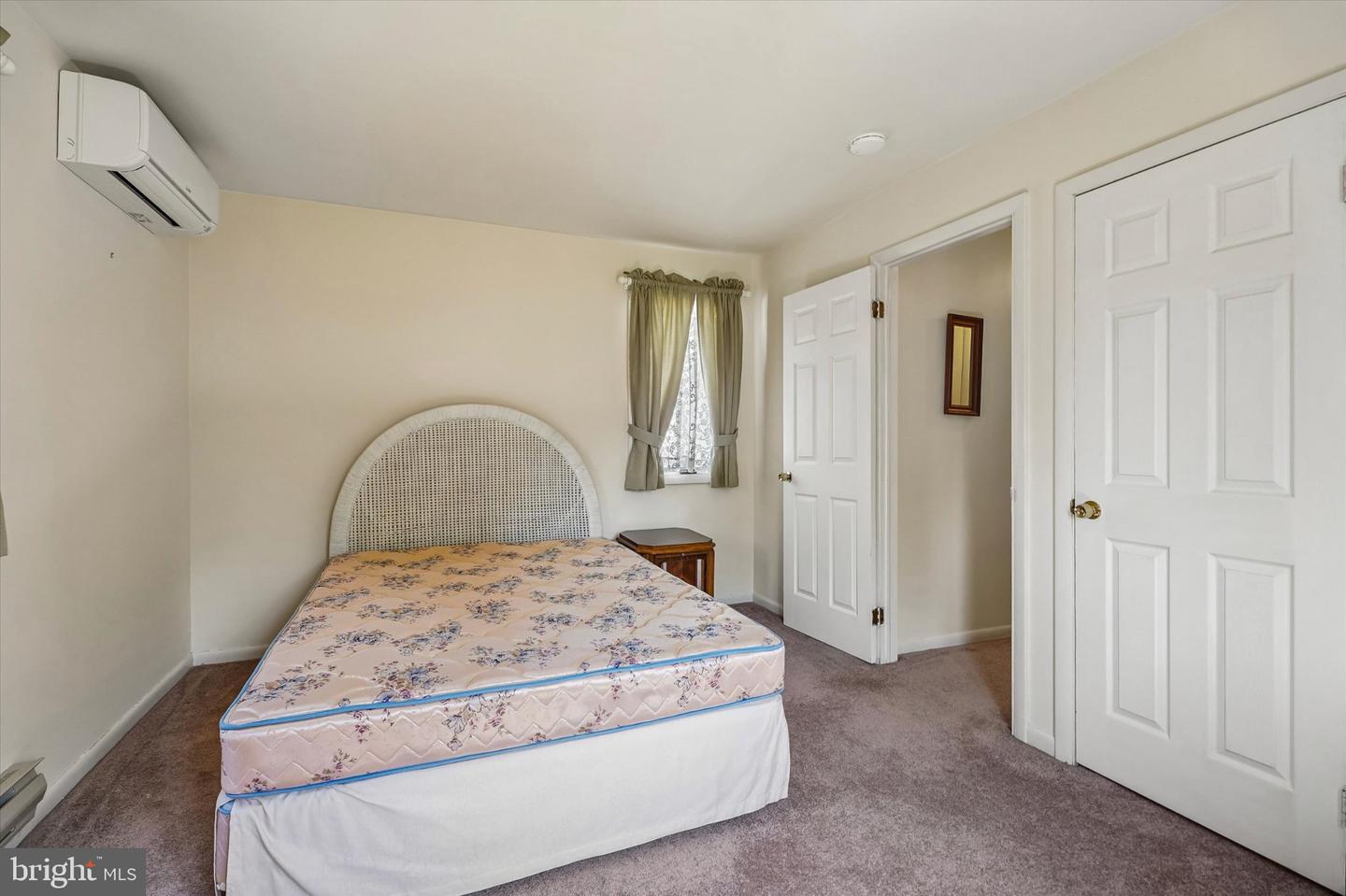 312 Elm St Property Photo 18