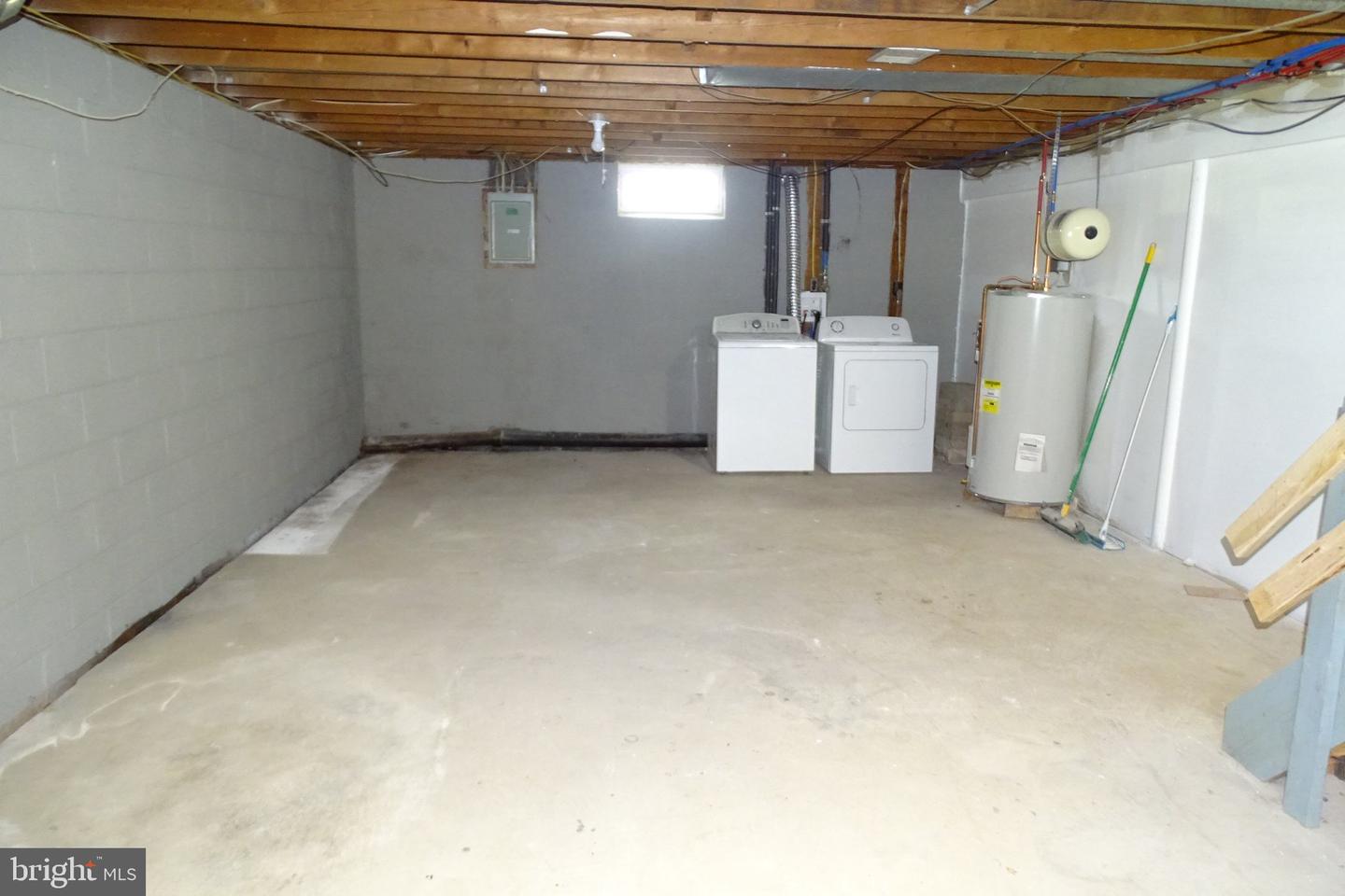 107 Hunter Way #207 Property Photo 8