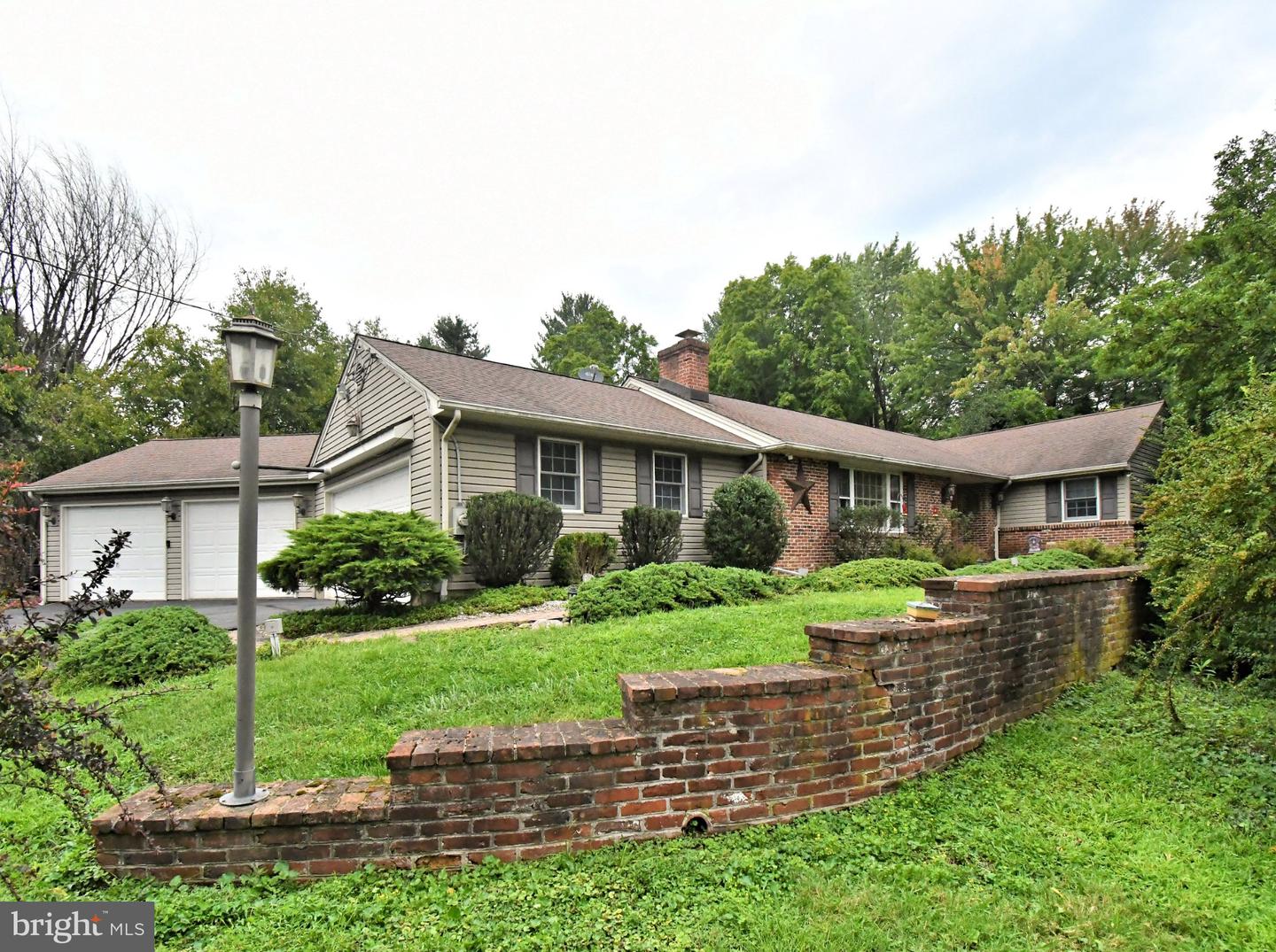 1333 CLEARVIEW DR