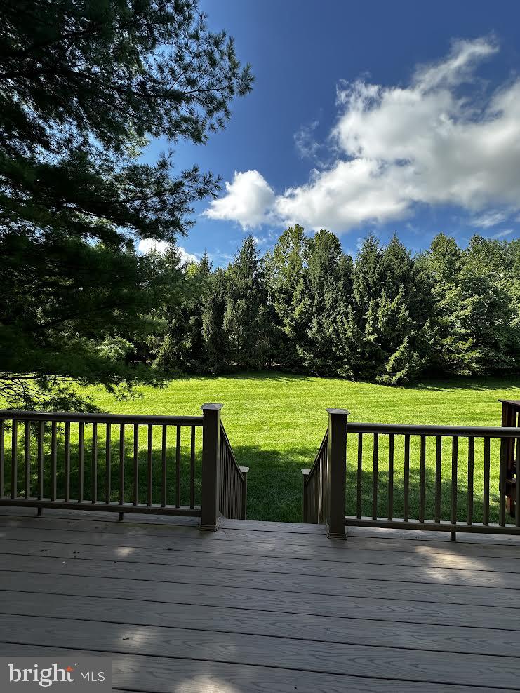92 Dispatch Dr Property Photo 8