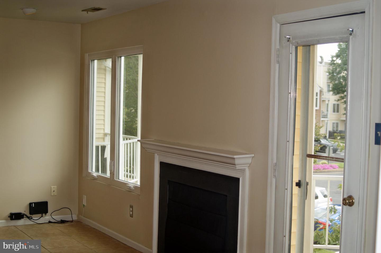 283 Juanita Ct Property Photo 5