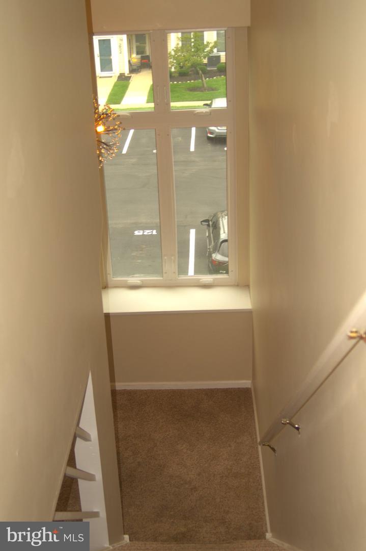 283 Juanita Ct Property Photo 13