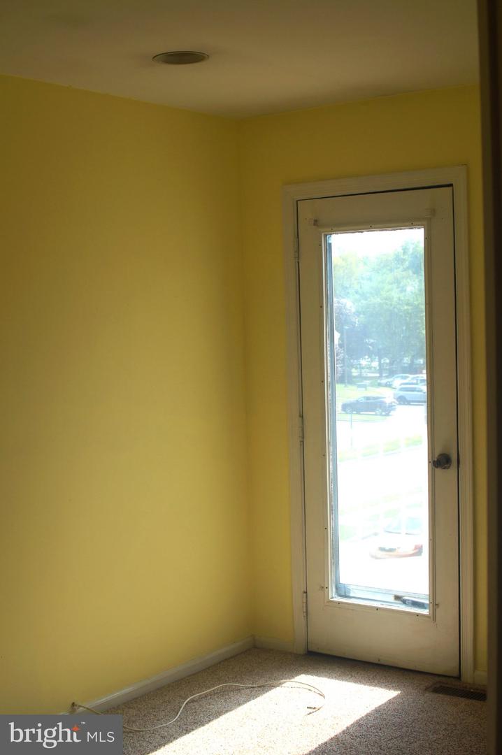 283 Juanita Ct Property Photo 14