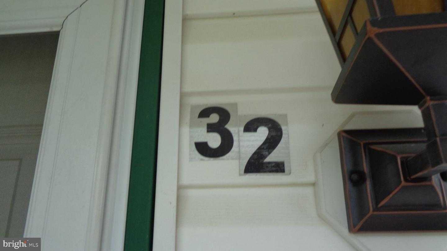32 Valley Property Photo 3