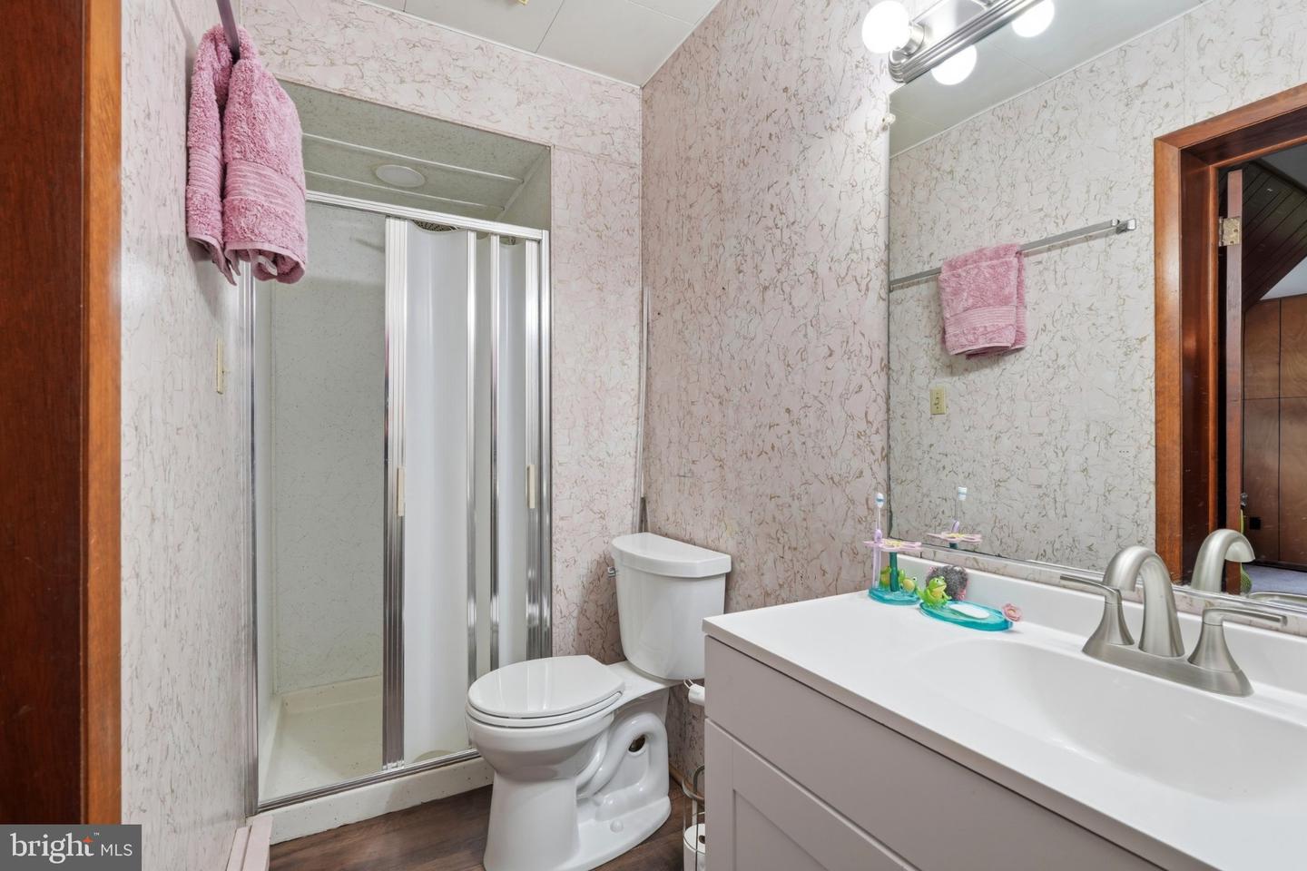 421 Park Ave Property Photo 56