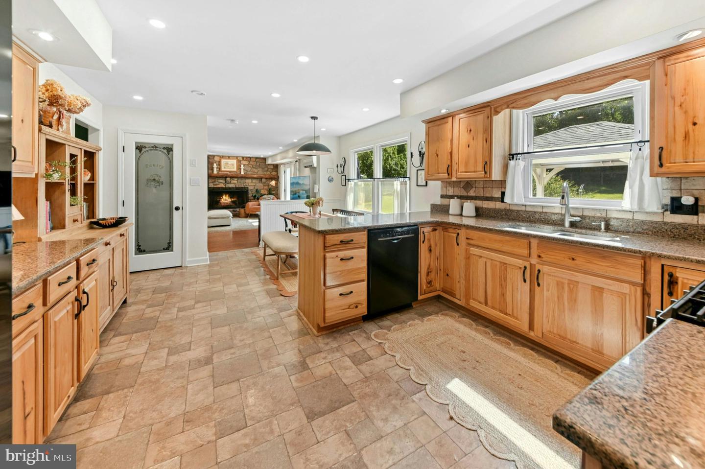 4384 Lehnenberg Rd Property Photo 17