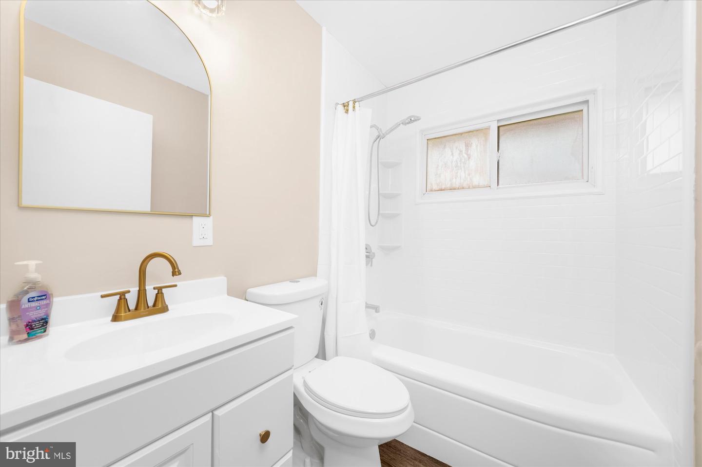 20 New Pond Ln Property Photo 10