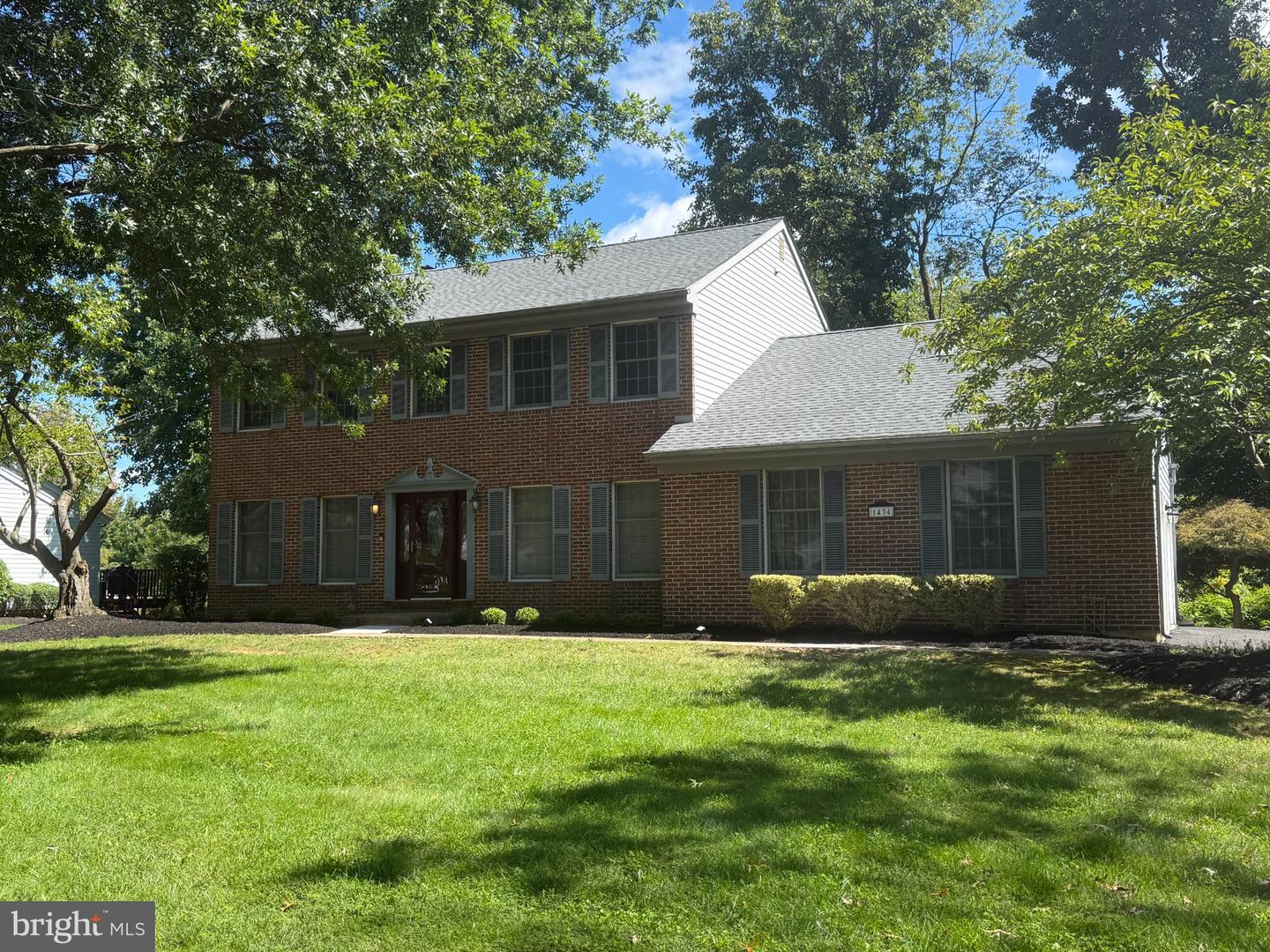 1434 Brook Ln Property Photo 1