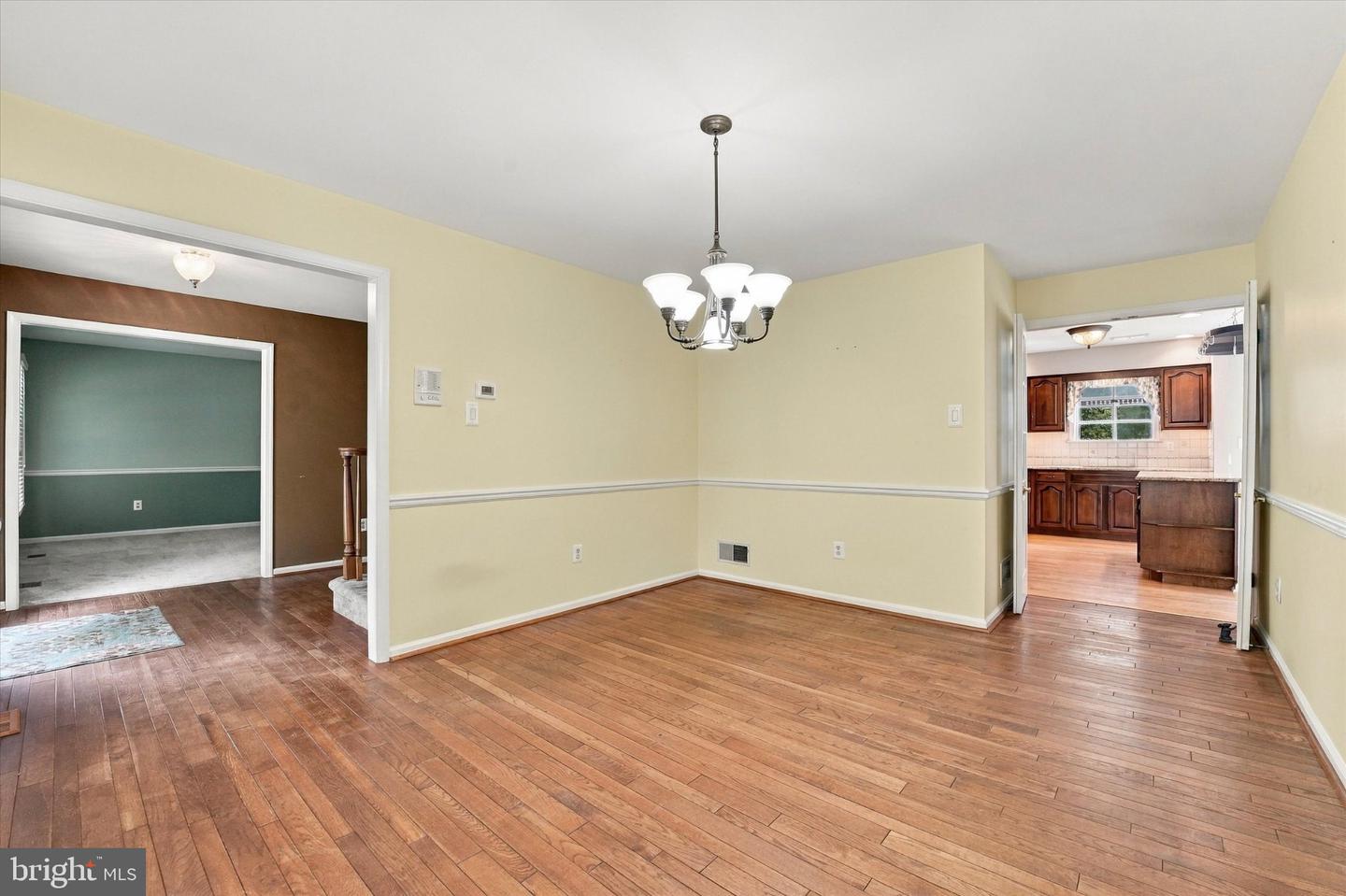 1434 Brook Ln Property Photo 8
