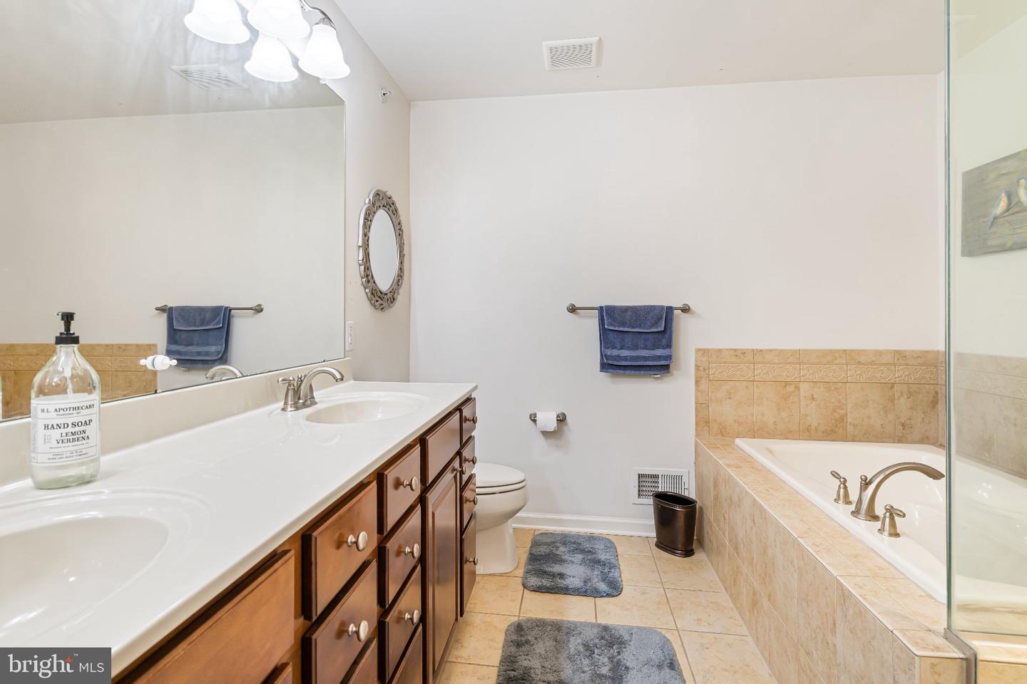 8 Jamies Ct Property Photo 18