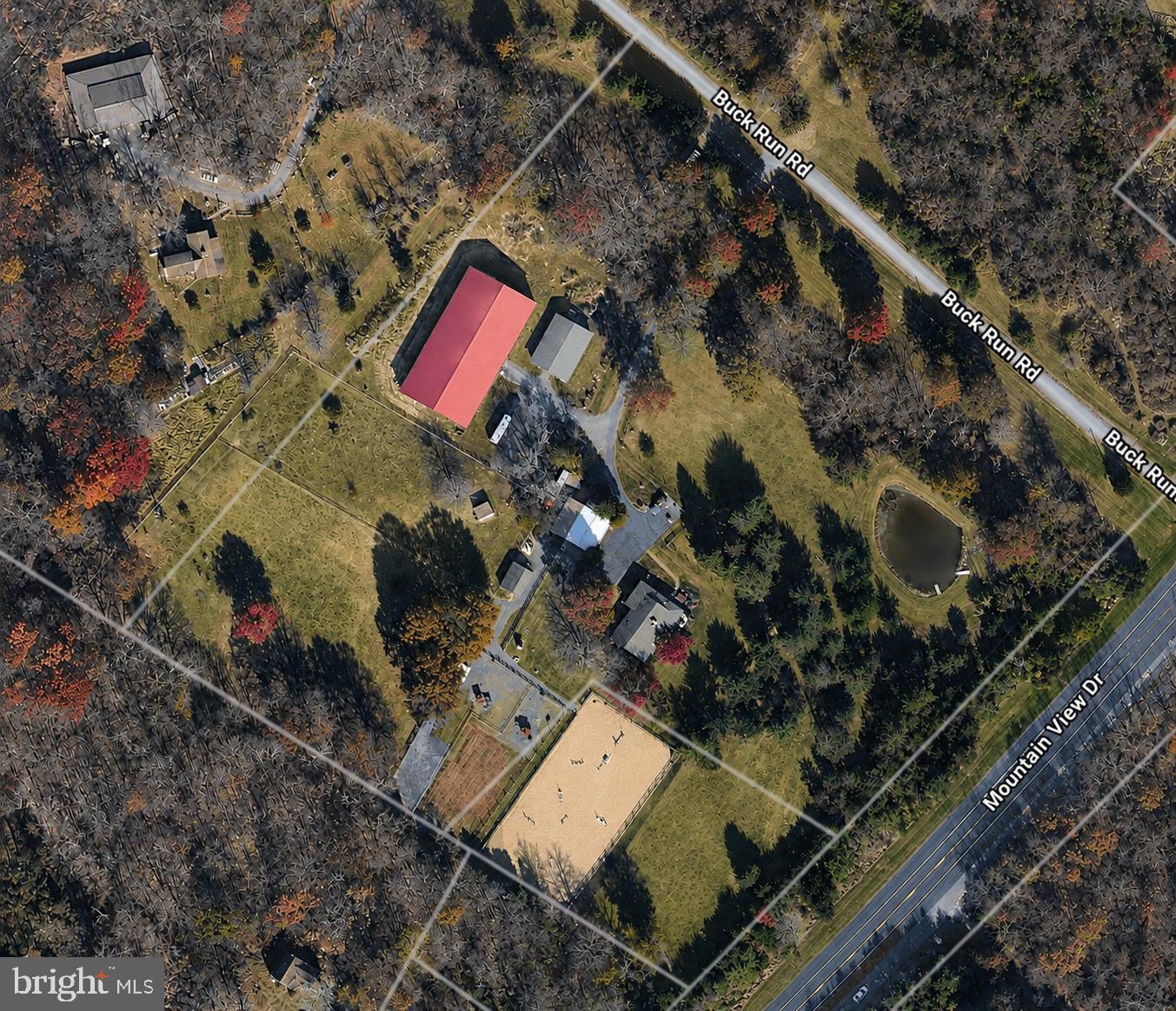 2053 Mountain View Dr Property Photo 1
