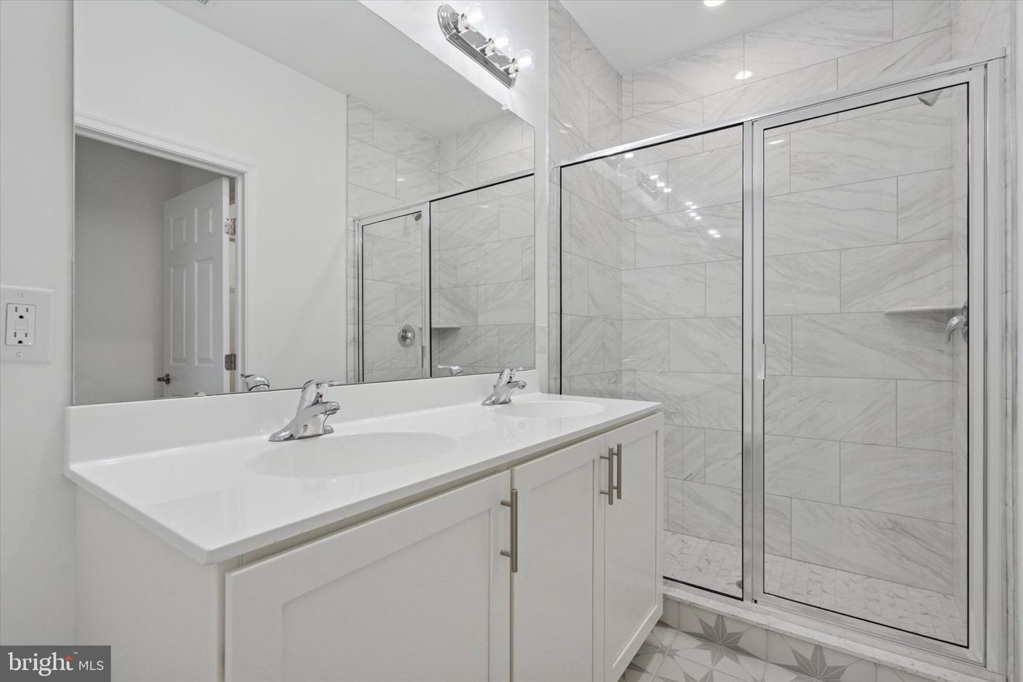 16334 River Ct Property Photo 21