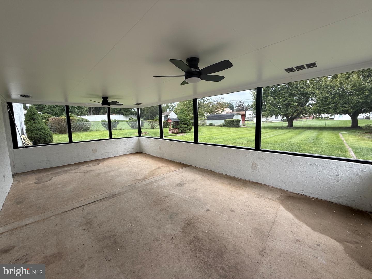 698 Beverly Rd Property Photo 24