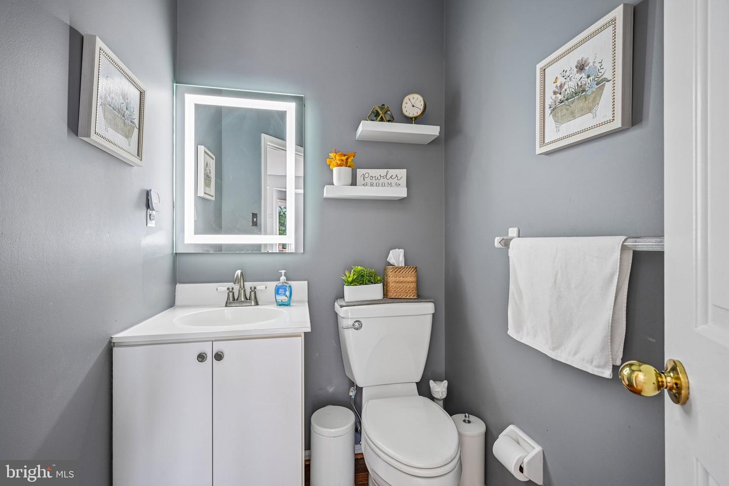 50 Kulp Rd E Property Photo 18