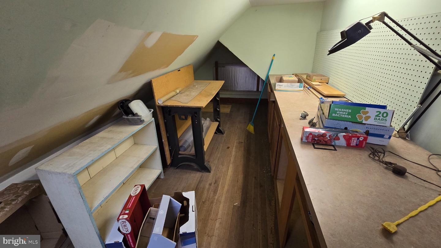 19 S 8th Property Photo 26