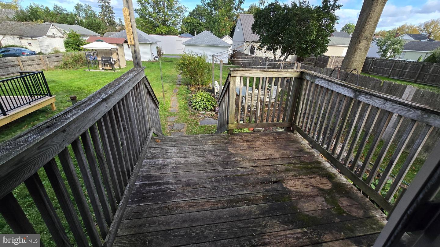 19 S 8th Property Photo 28