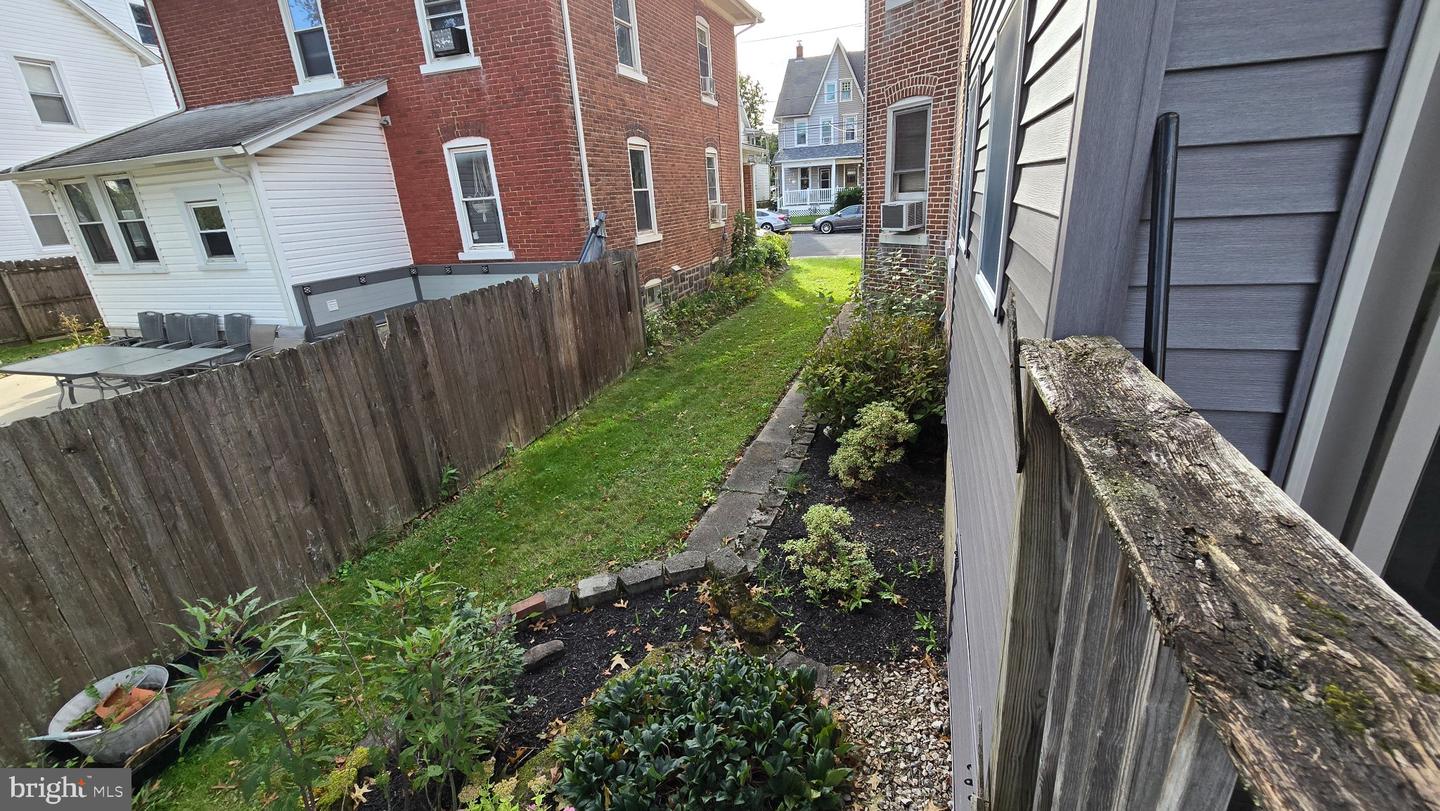 19 S 8th Property Photo 33