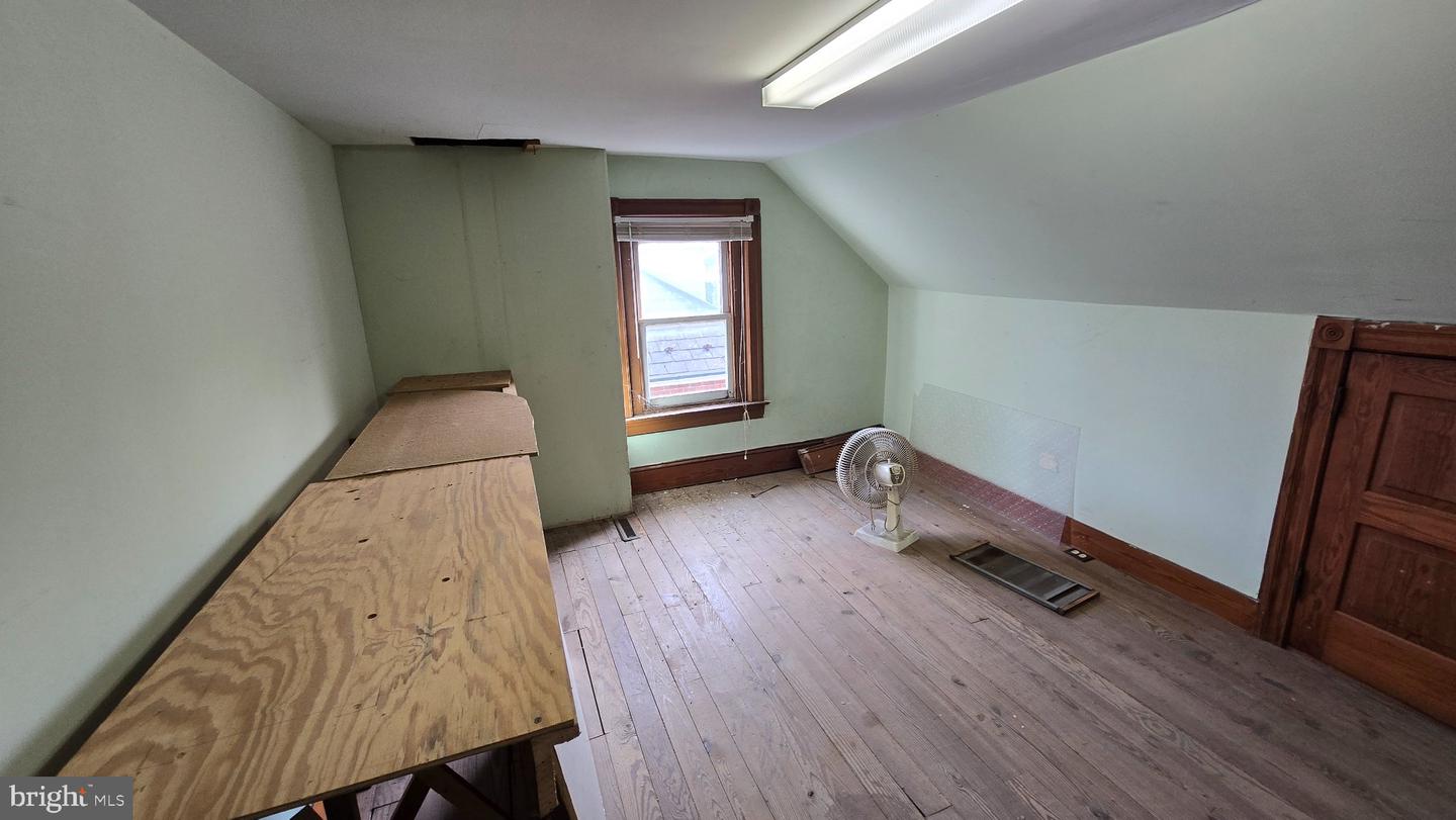 19 S 8th Property Photo 35