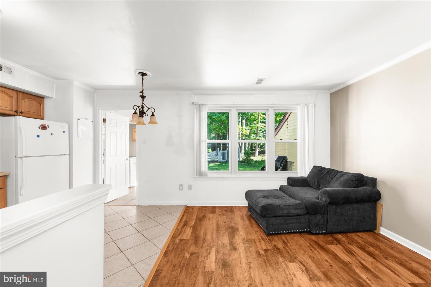 1021 Weybridge Ct Property Photo 7