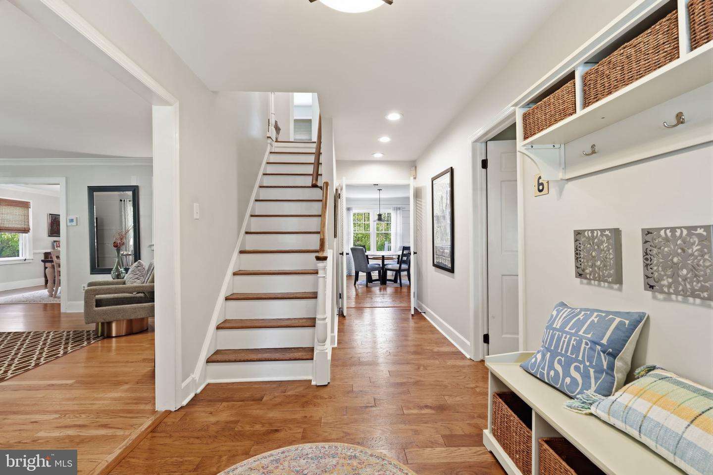 6 Moon Cir Property Photo 7