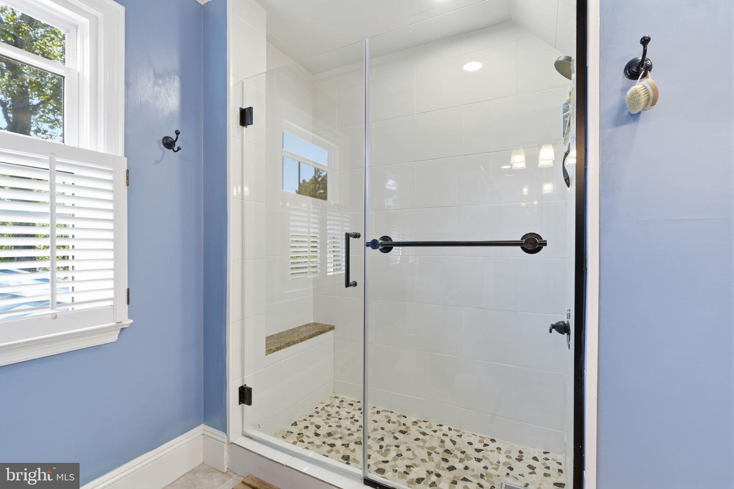 6 Moon Cir Property Photo 40