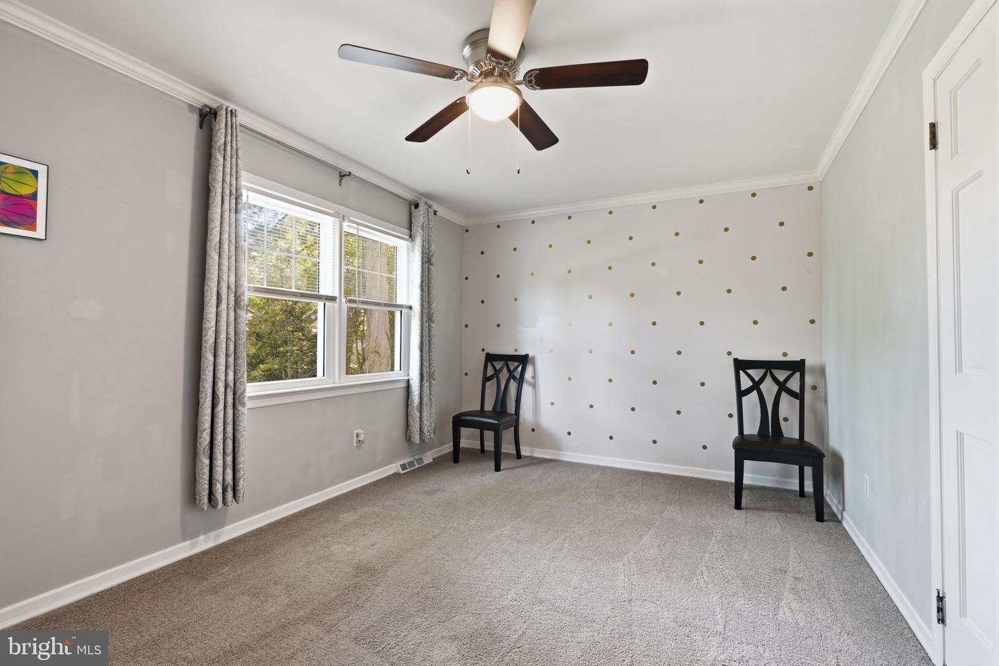 6 Moon Cir Property Photo 48