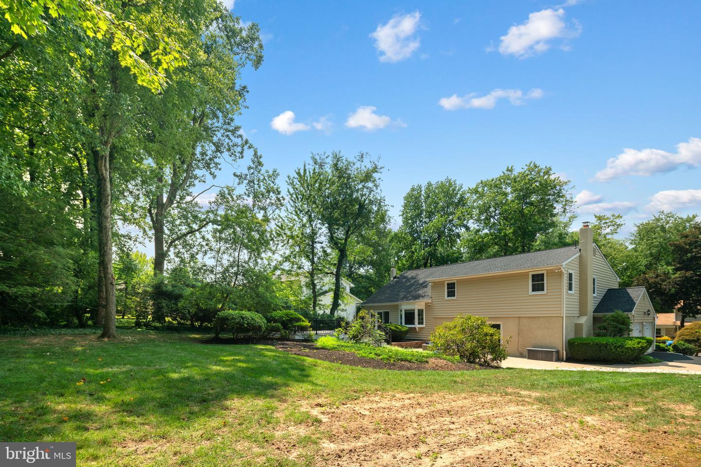 1016 Harvard Dr Property Photo 6