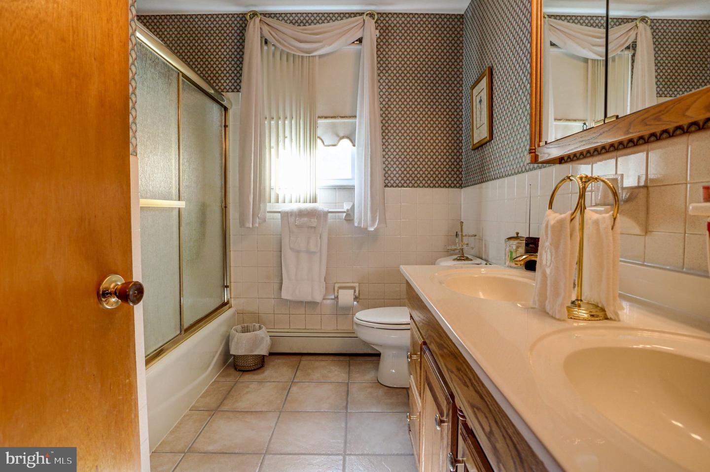 1567 Lower State Rd Property Photo 38