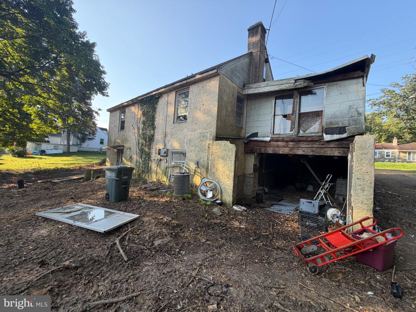 109 County Line Rd Property Photo 4