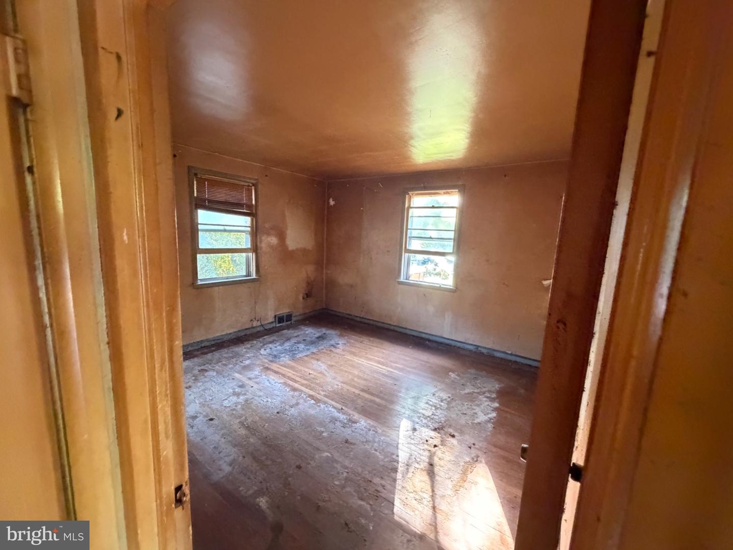 109 County Line Rd Property Photo 7