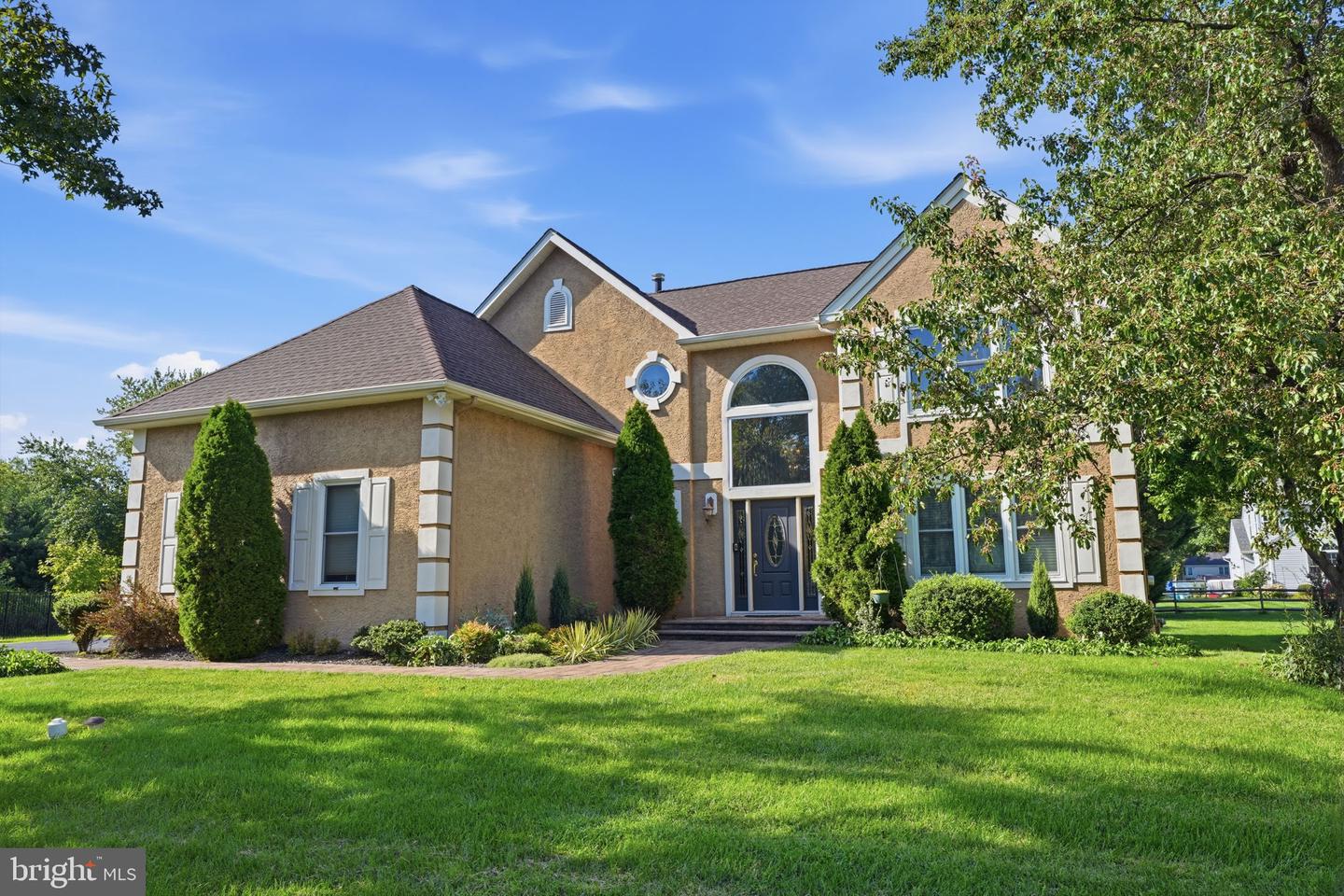 1208 Candlewick Ct Property Photo 1