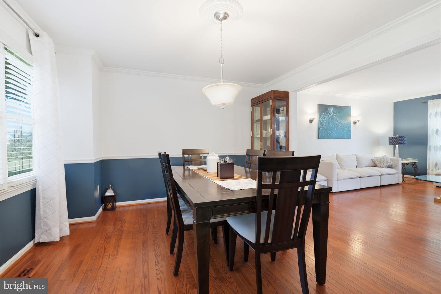 1208 Candlewick Ct Property Photo 4