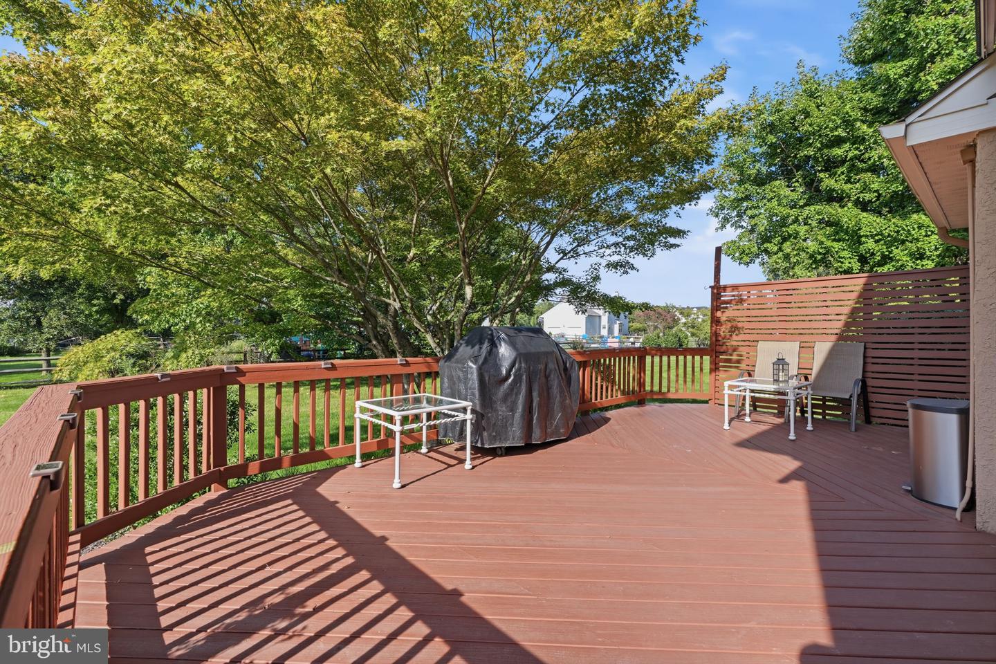 1208 Candlewick Ct Property Photo 24