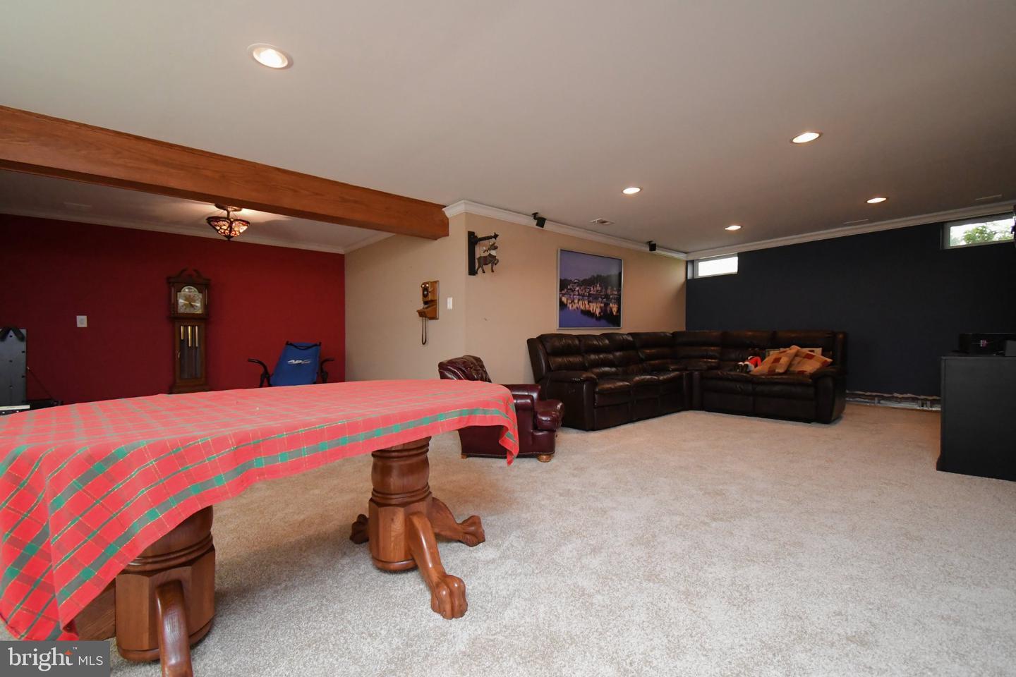 4528 Deep Glen Way Property Photo 39