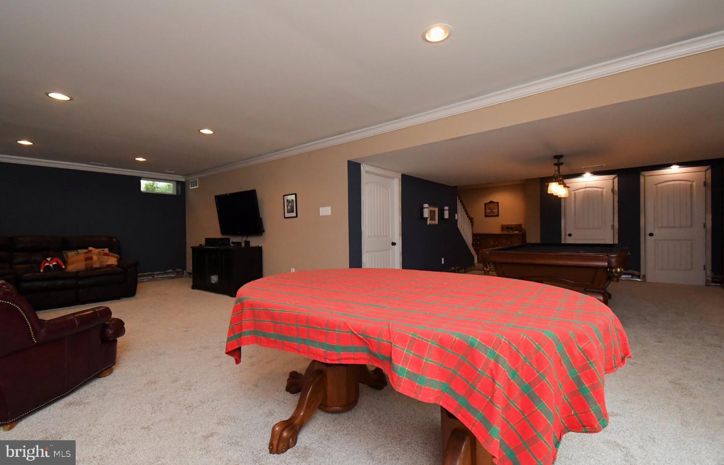 4528 Deep Glen Way Property Photo 40