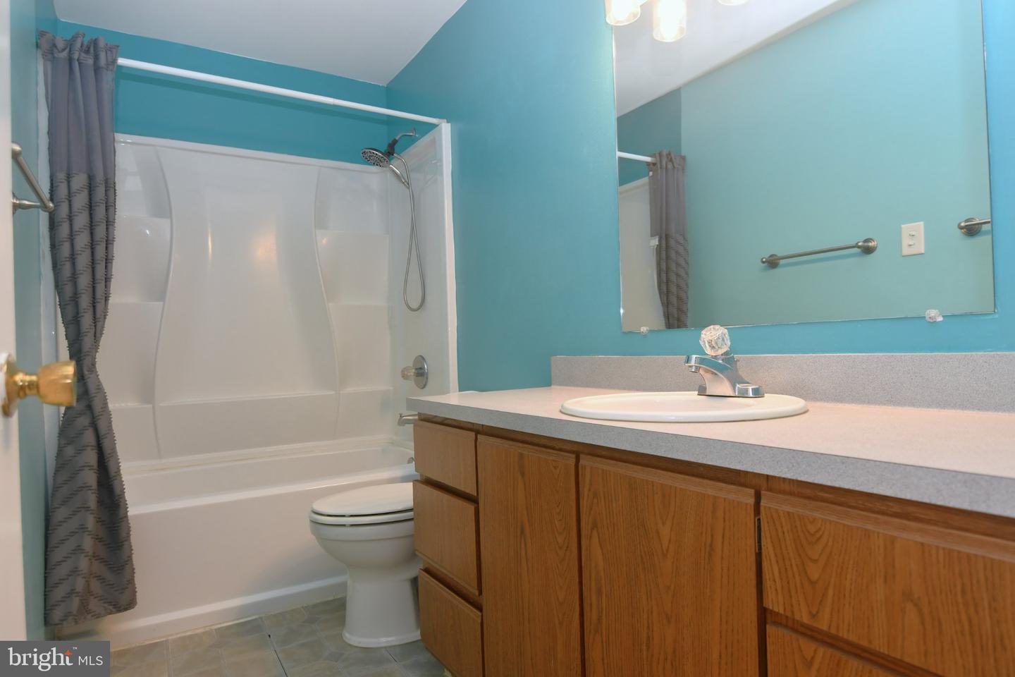2037 Clover Mill Rd Property Photo 14
