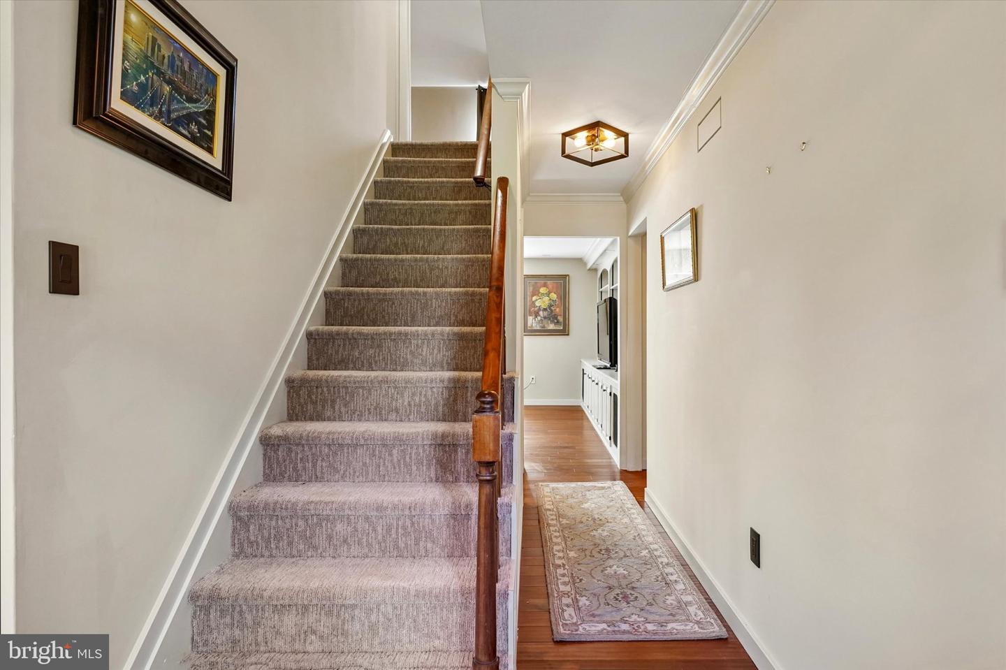 64 Canal Run W Property Photo 7
