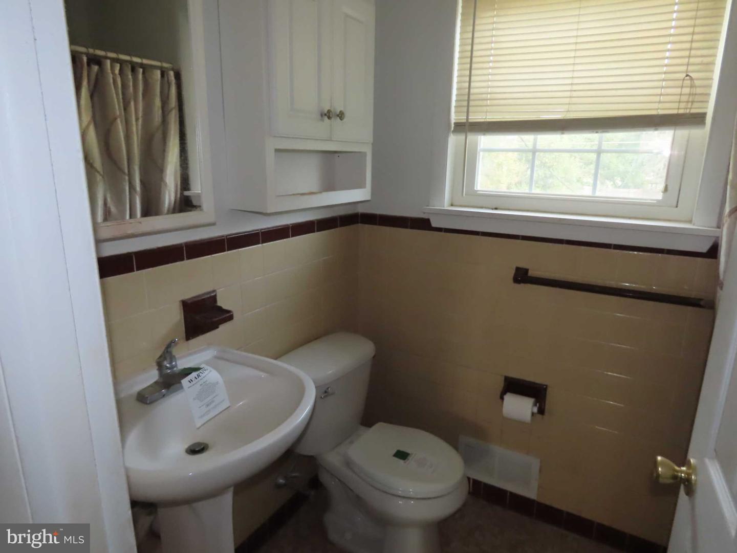 335 Gibson Ave Property Photo 13