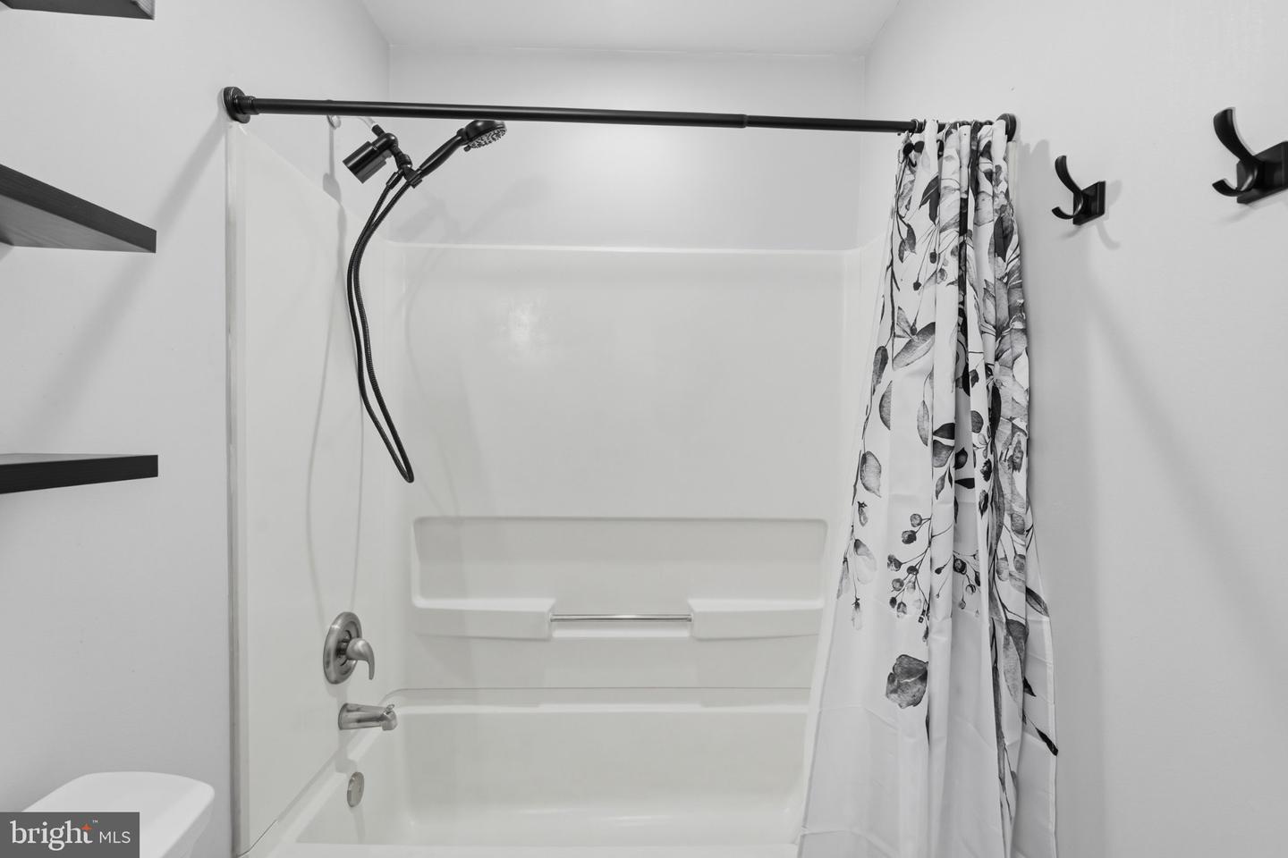 221 Prairie Ct #221 Property Photo 23