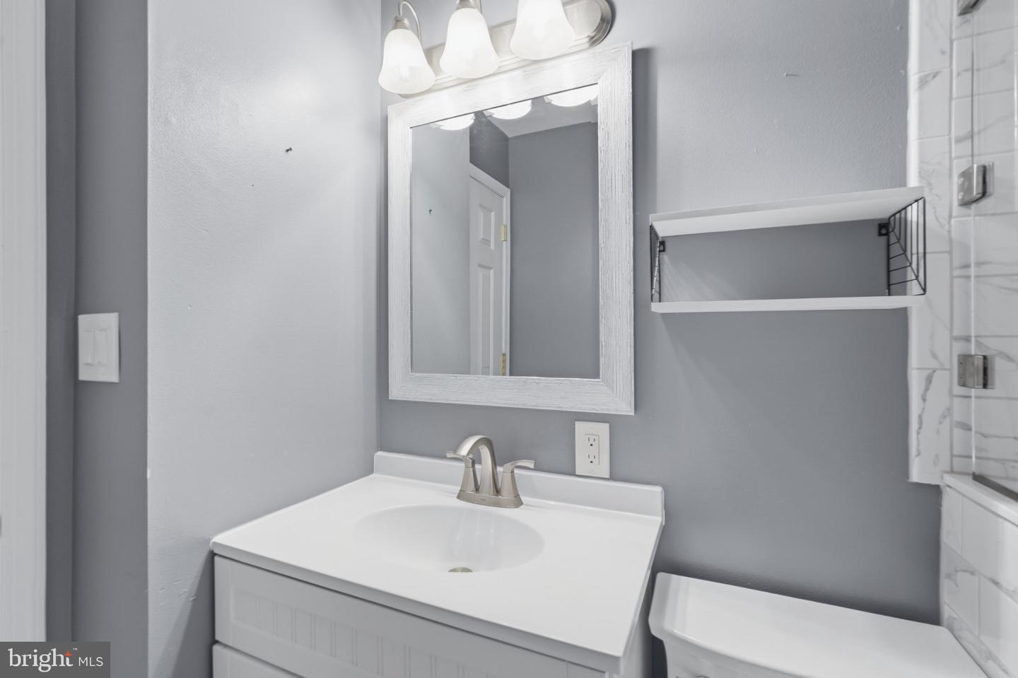 221 Prairie Ct #221 Property Photo 34