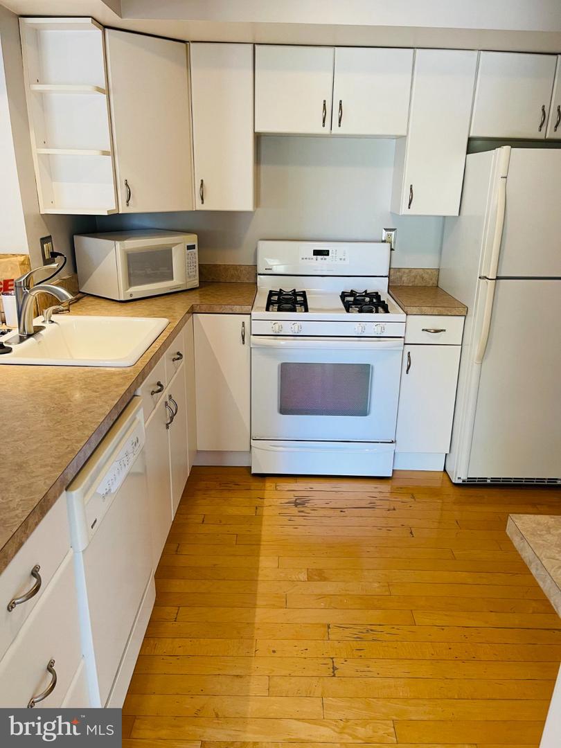 1908 Society Pl Property Photo 4