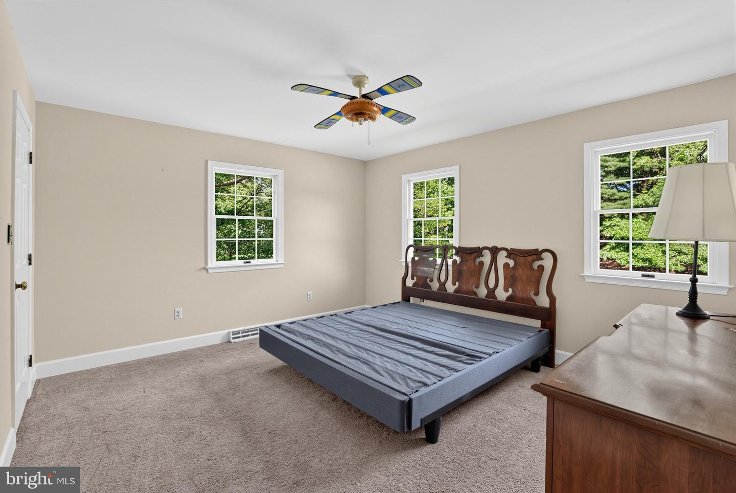 597 Barn Dr Property Photo 28