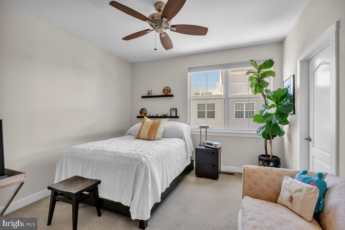 108 Royal Mews Property Photo 21