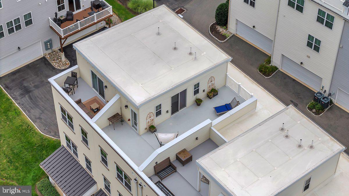108 Royal Mews Property Photo 35