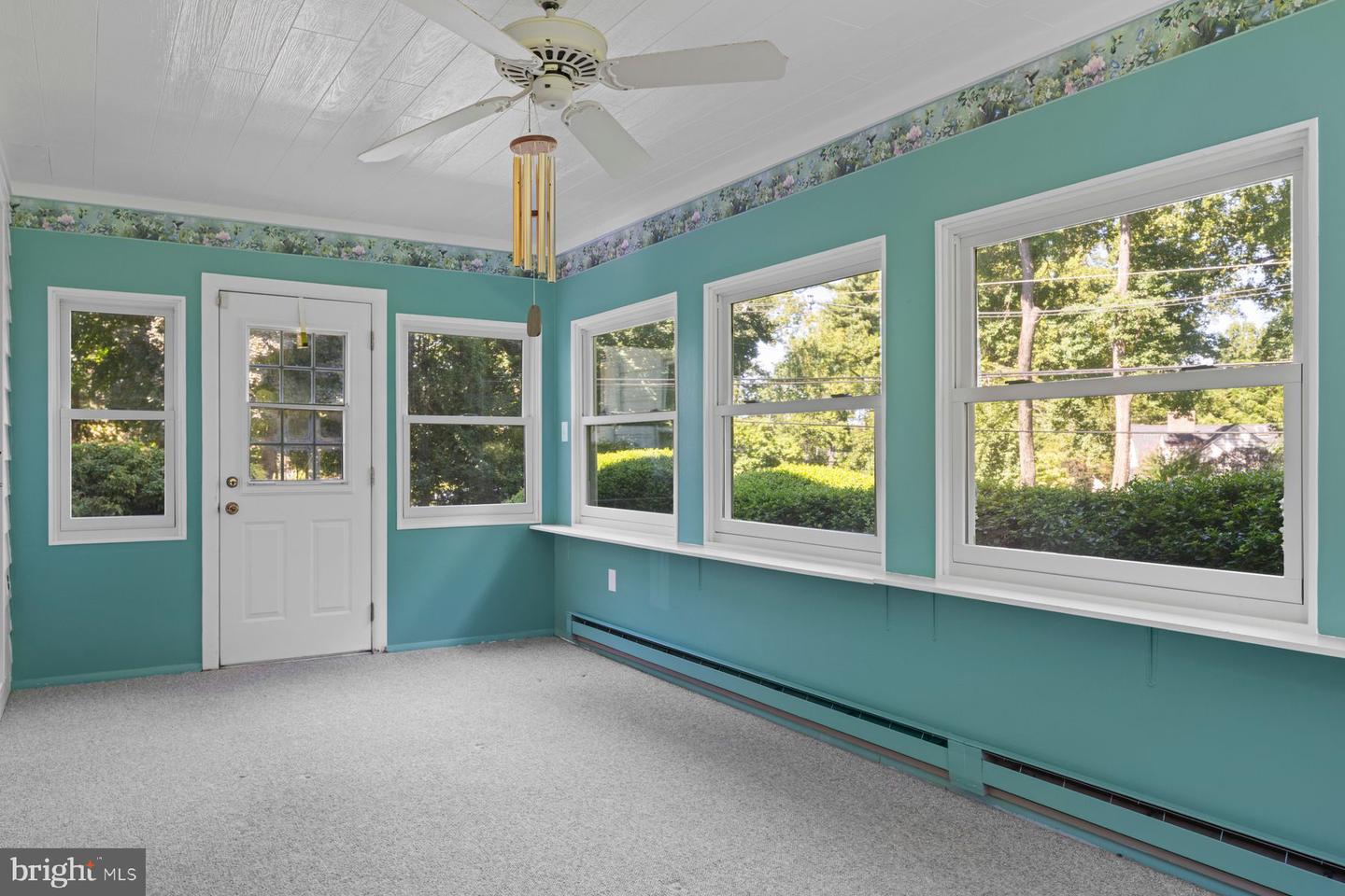 1006 Buckingham Way Property Photo 12